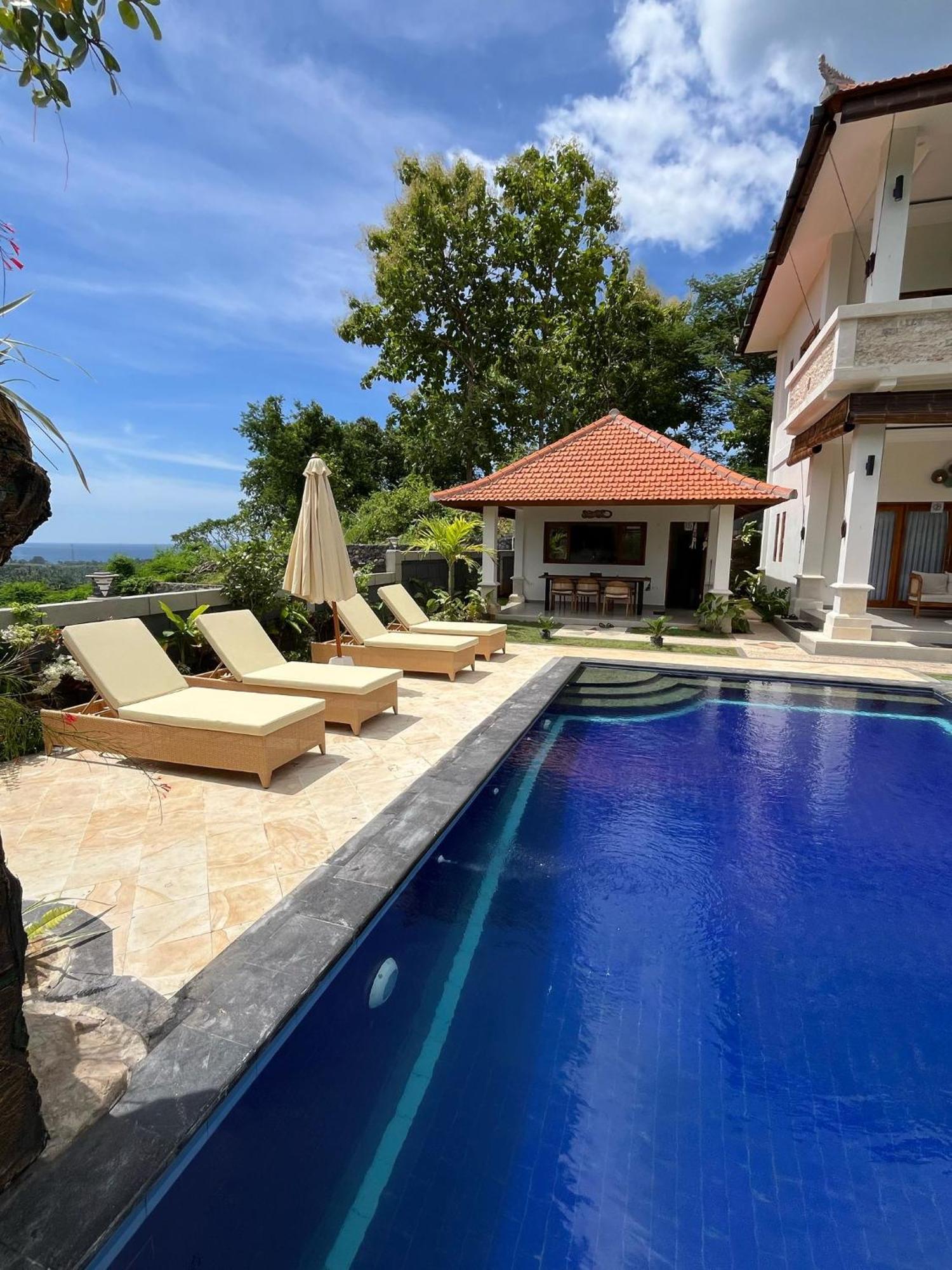 Villa Bukit Indah