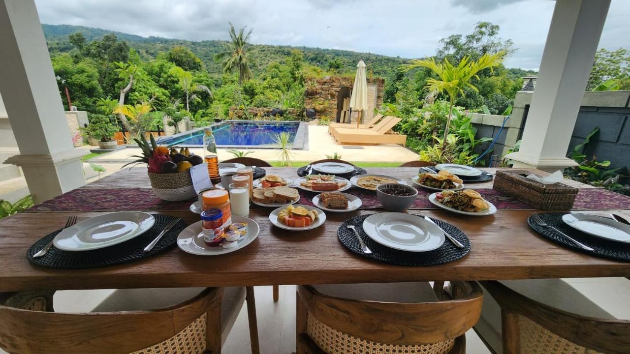 Bukit Indah Villa Lovina